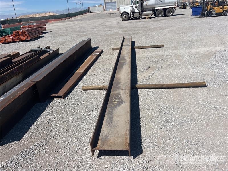 Quantity of Steel I Beams and Steel Tubing 기타 부품