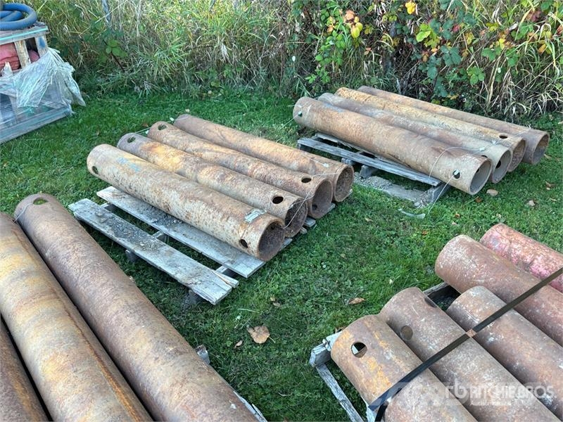 Quantity of Trench Box Spreaders Drugi deli