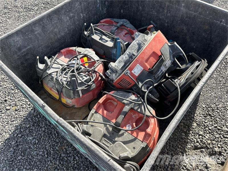  Quantity of Vacuums, Saw, Power Tools Ostale komponente za građevinarstvo