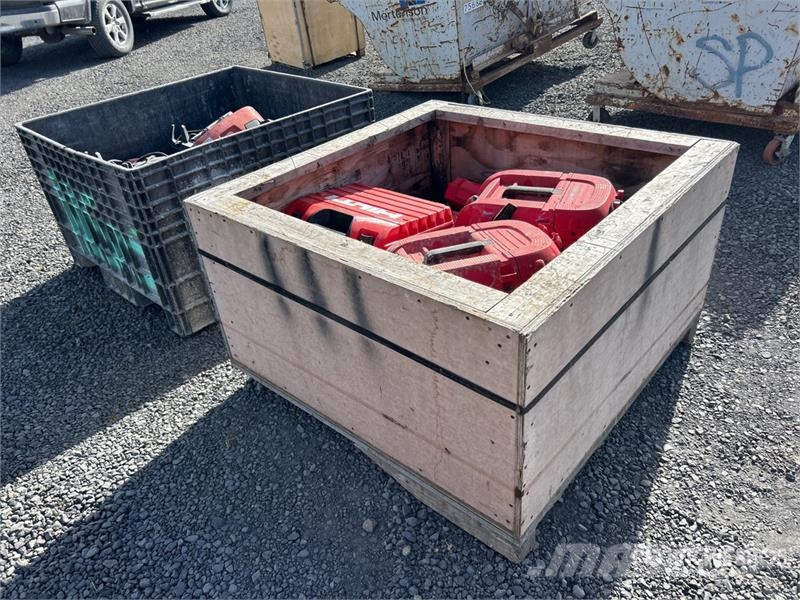  Quantity of Vacuums, Saw, Power Tools Ostale komponente za građevinarstvo