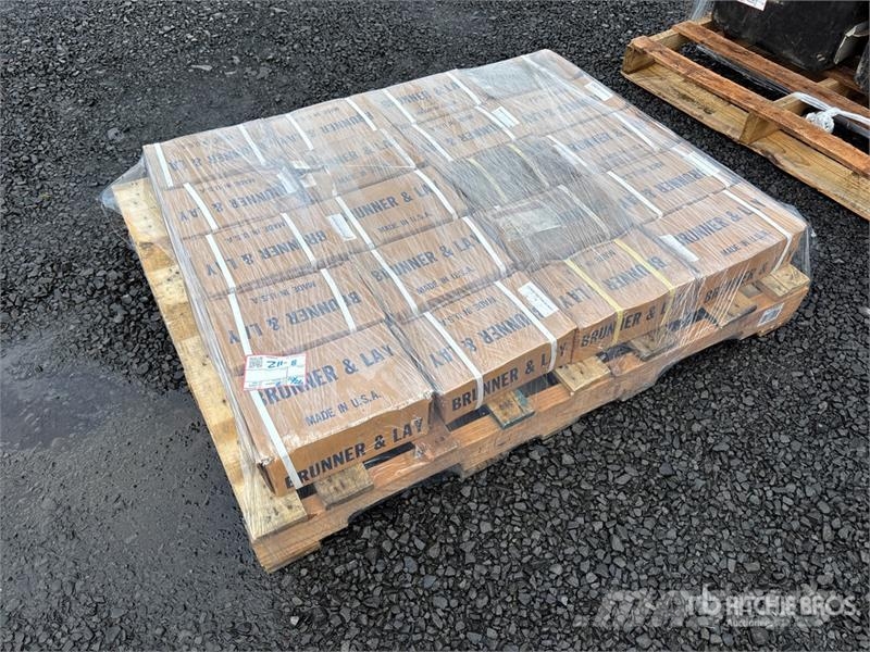  Quantity of Waffle Head Bit Parts 가공 장비