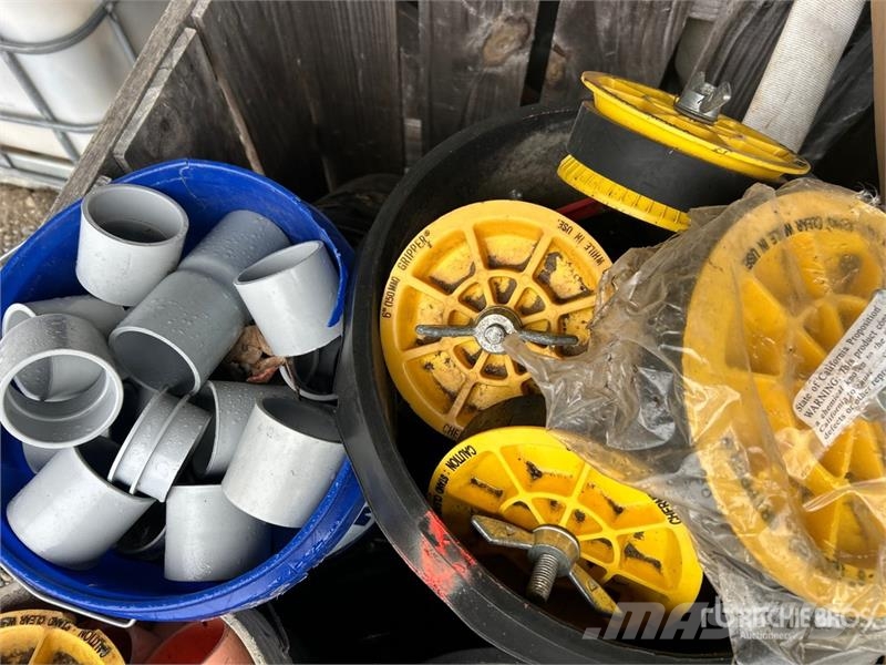 Quantity of Water Hose, Fittings Andet tilbehør