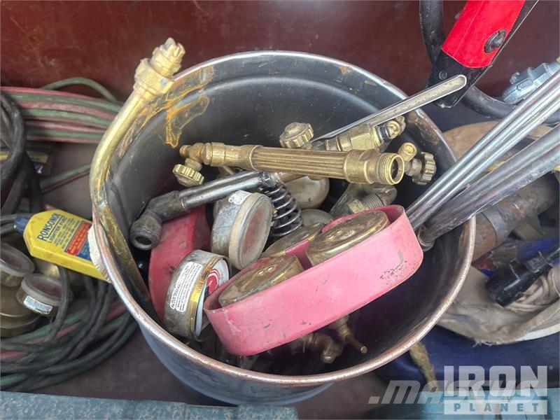 Quantity of Welding Tools Farm machinery