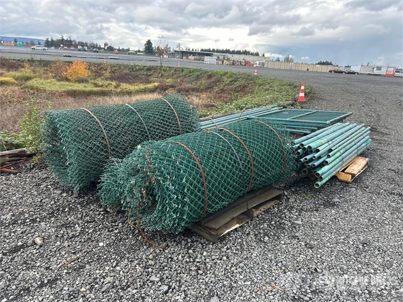  Quantity of x 5 ft 8 in Chain Link Site Fence مكونات أخرى
