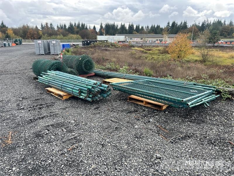  Quantity of x 5 ft 8 in Chain Link Site Fence مكونات أخرى