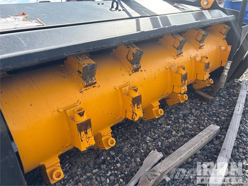 Quick Attach 60 in Skid Steer Mulcher Stobbenfreesmachines