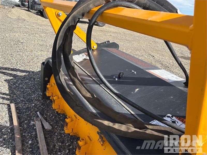 Quick Attach 60 in Skid Steer Mulcher Stobbenfreesmachines