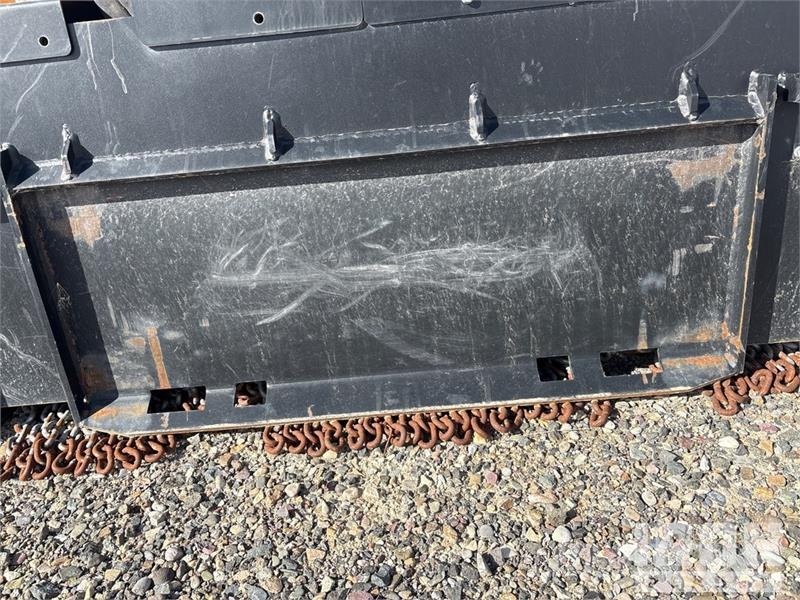 Quick Attach 60 in Skid Steer Mulcher Stobbenfreesmachines