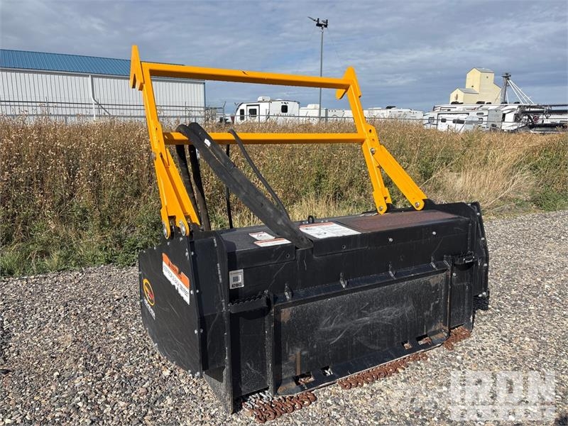 Quick Attach 60 in Skid Steer Mulcher Stobbenfreesmachines