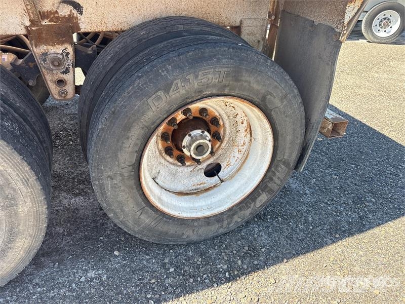 R-Way T32211AN 32 ft T/A Belly Dump Trailer Kipper