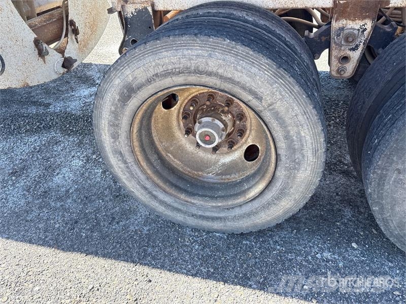 R-Way T32211AN 32 ft T/A Belly Dump Trailer Kipper