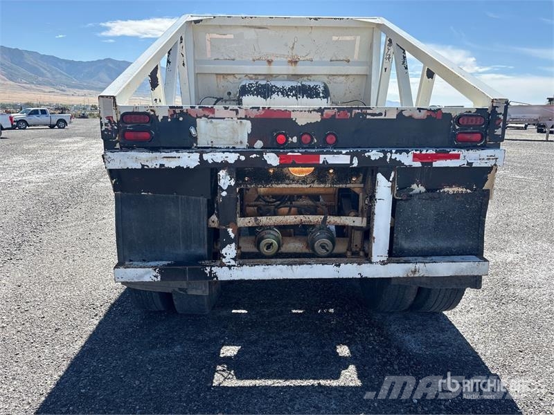 R-Way T32211AN 32 ft T/A Belly Dump Trailer Kipper