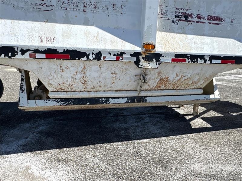 R-Way T32211AN 32 ft T/A Belly Dump Trailer Kipper