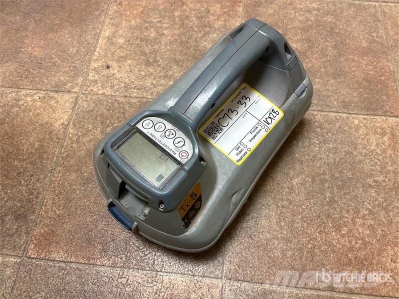  Radiodectection 8000 Electric Locator معدات حفر النفط والغاز