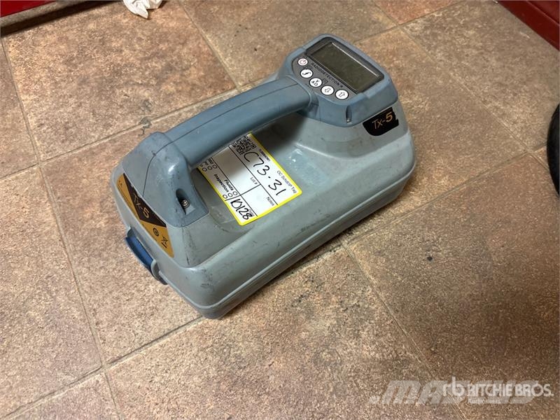  Radiodetection 7000 Electric Locator معدات حفر النفط والغاز