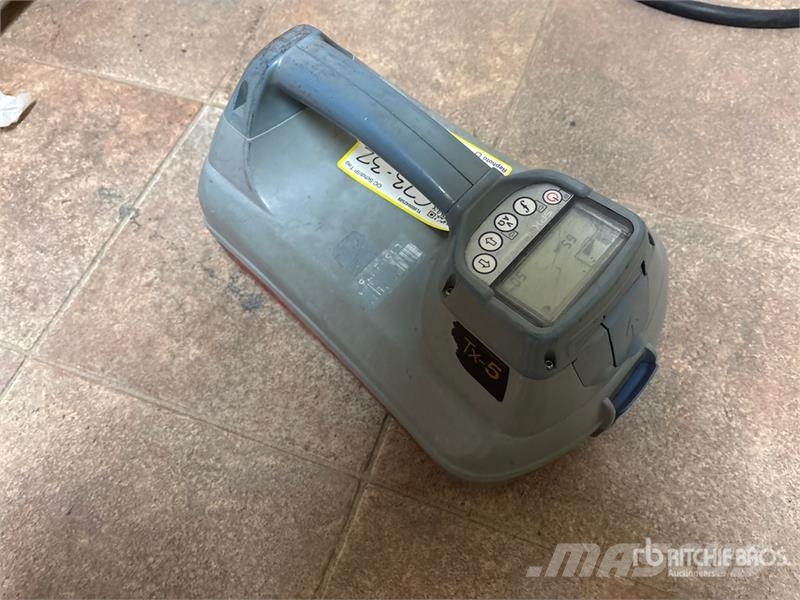  Radiodetection 7000 Electric Locator معدات حفر النفط والغاز