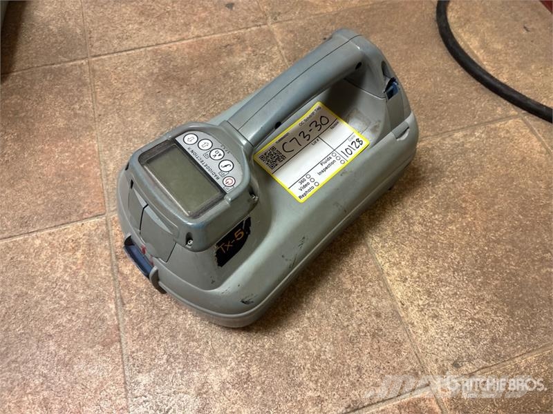  Radiodetection 7000 Electric Locator معدات حفر النفط والغاز
