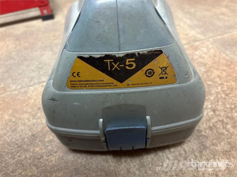  Radiodetection 7000 Electric Locator معدات حفر النفط والغاز