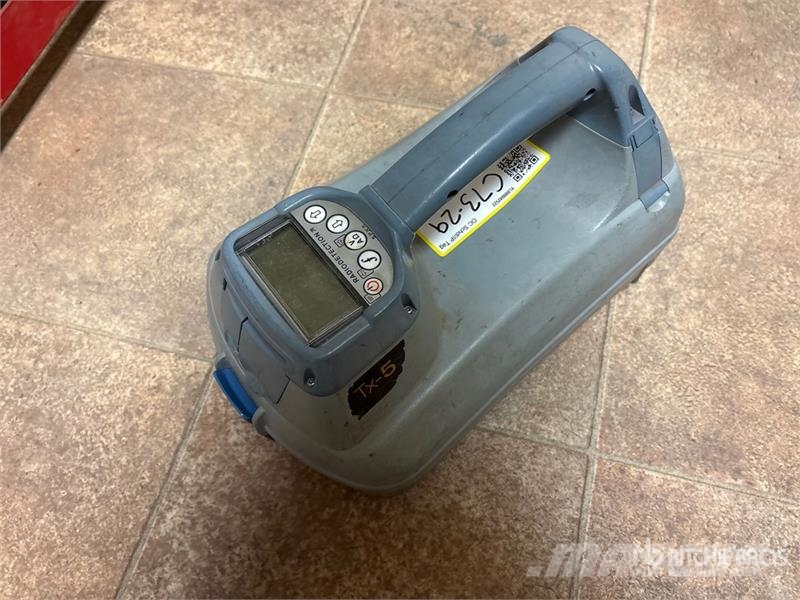  Radiodetection 7000 Electric Locator معدات حفر النفط والغاز