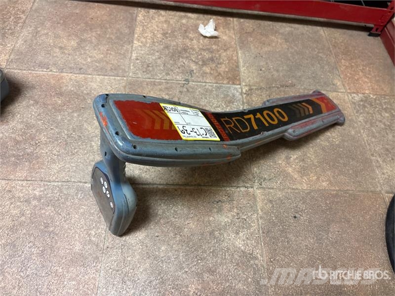  Radiodetection RD7100 DL Electric Locator معدات حفر النفط والغاز
