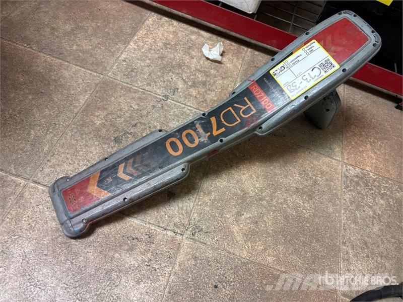  Radiodetection RD7100 DL Electric Locator معدات حفر النفط والغاز