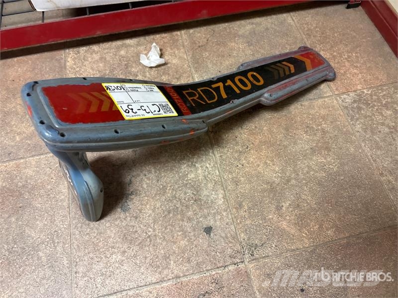  Radiodetection RD7100 DL Electric Locator معدات حفر النفط والغاز