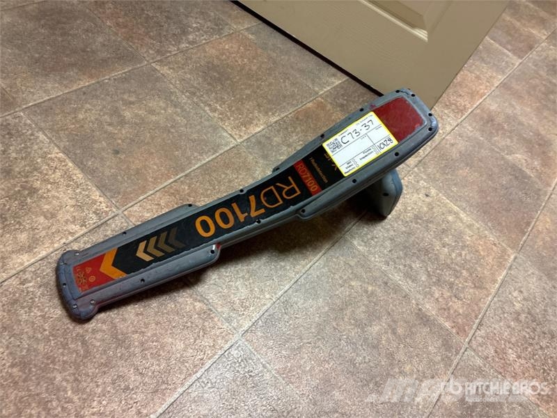  Radiodetection RD7100DL TX5 Electric Locator معدات حفر النفط والغاز