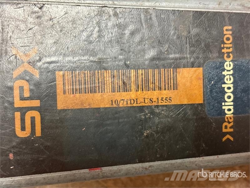  Radiodetection RD7100DL TX5 Electric Locator معدات حفر النفط والغاز