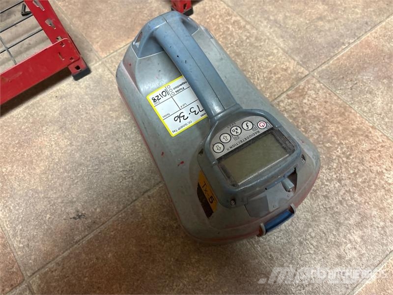 Radiodetection RD8000 Electric Locator معدات حفر النفط والغاز