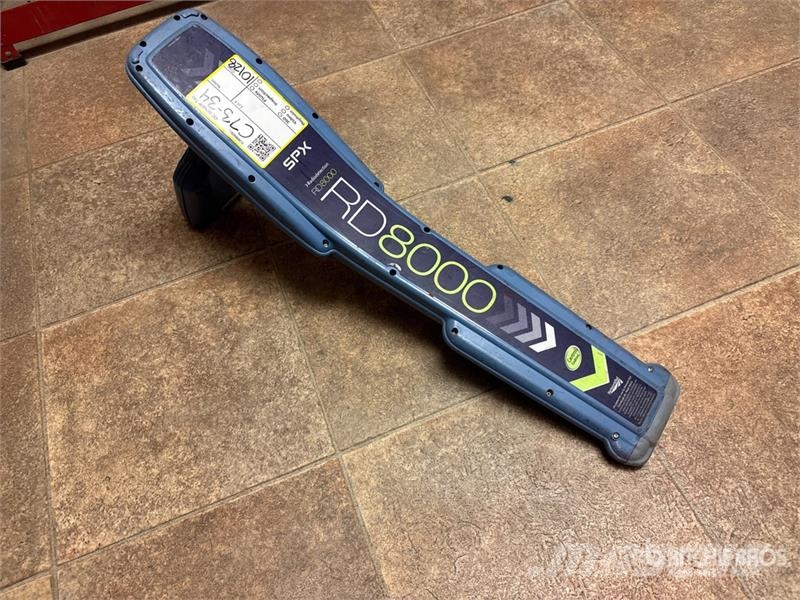  Radiodetection RD8000 Electric Locator معدات حفر النفط والغاز