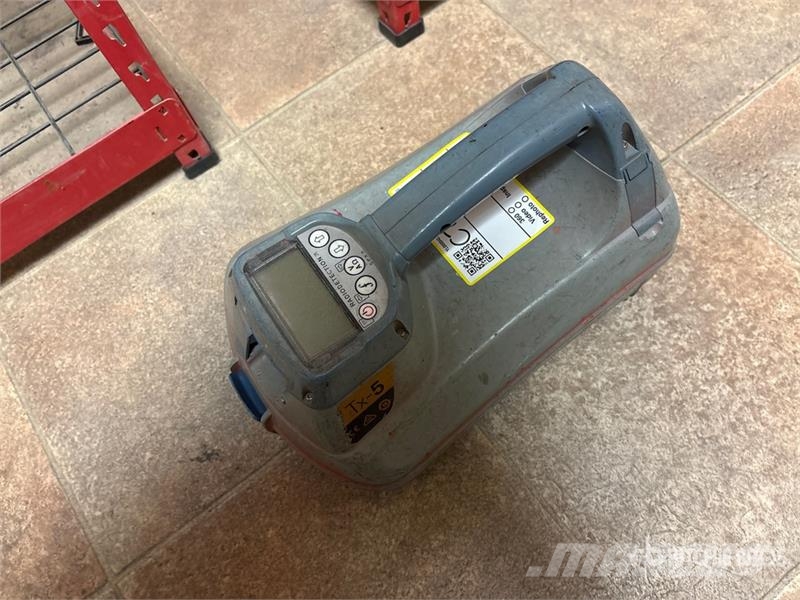  Radiodetection RD8000 Electric Locator معدات حفر النفط والغاز