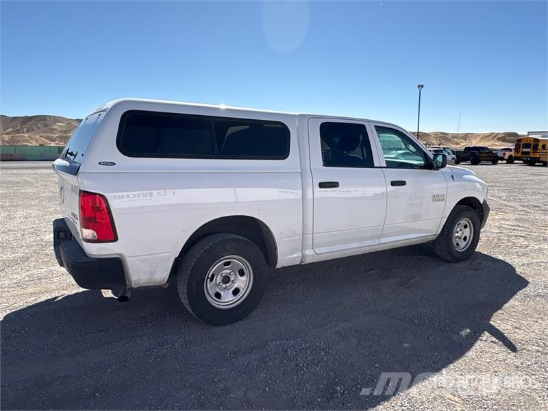 RAM 1500 Otras furgonetas