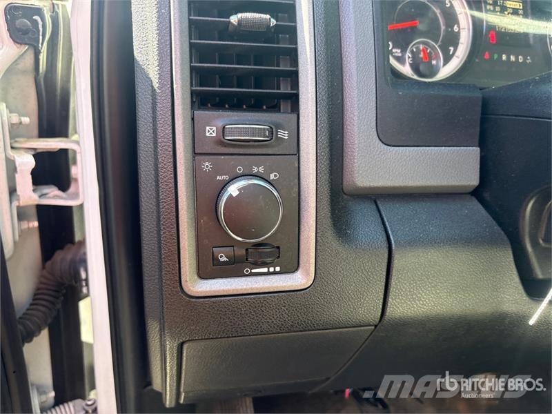 RAM 1500 Otras furgonetas
