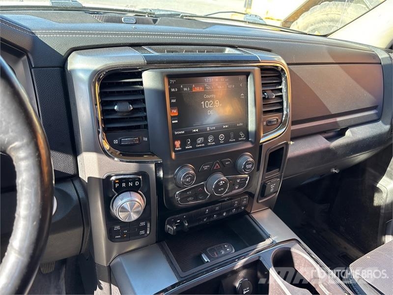 RAM 1500 Outros