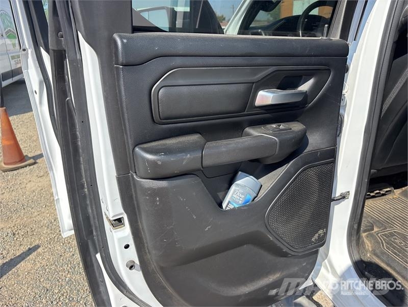 RAM 1500 기타