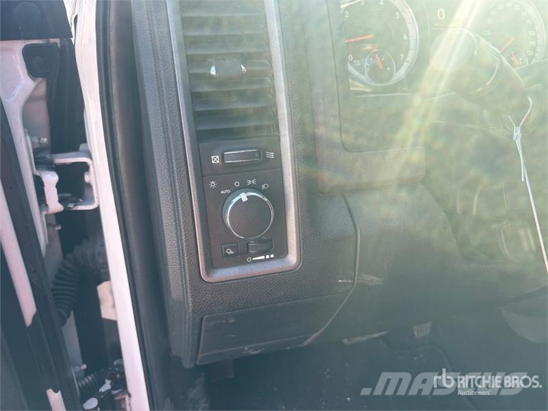 RAM 1500 Diger