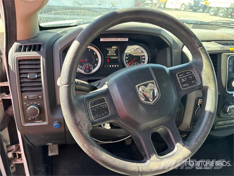 RAM 1500 Otras furgonetas