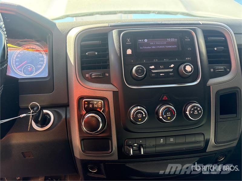 RAM 1500 Otras furgonetas