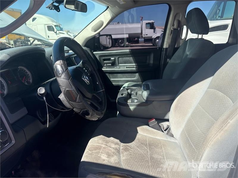 RAM 1500 Otras furgonetas