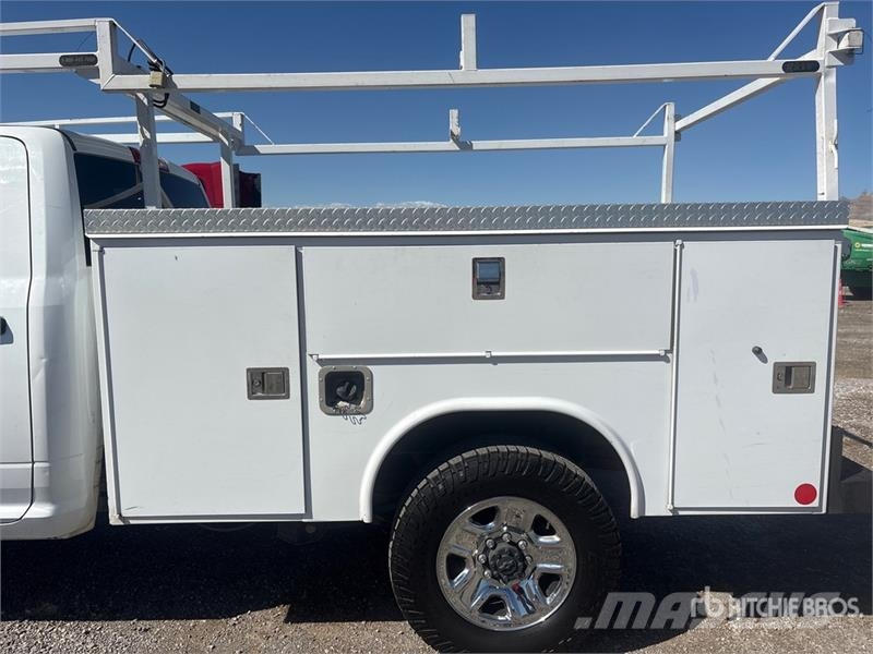 RAM 2500 Pick up/Dropside