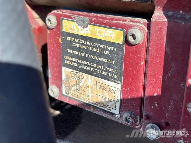 RAM 2500 4x2 Crew Cab Pickup Otras furgonetas