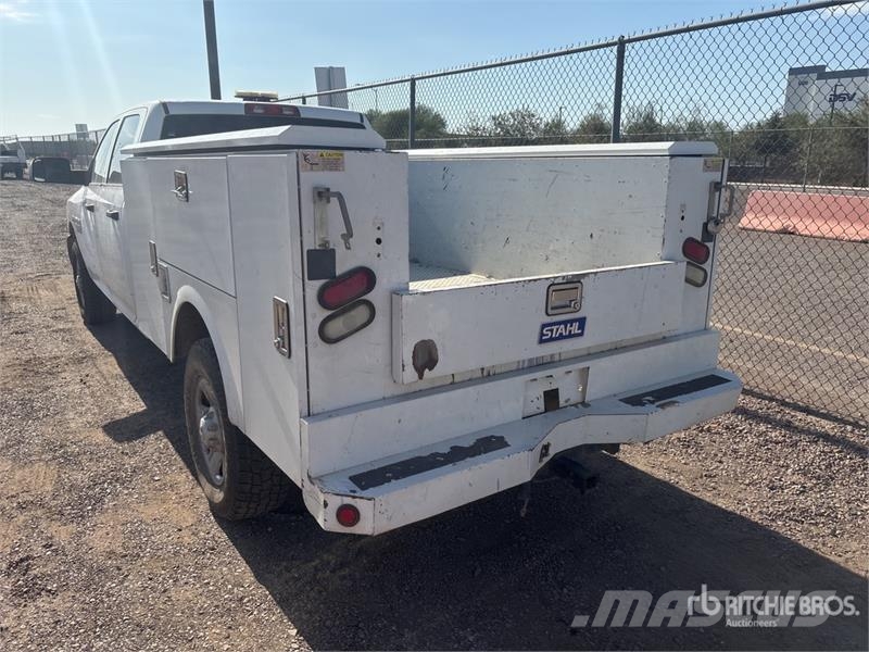 RAM 2500 4x2 Crew Cab Utility Truck Pickup/Αγροτικό