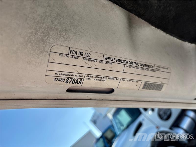 RAM 2500 4x2 Crew Cab Pickup Otras furgonetas