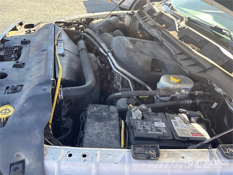 RAM 2500 4x2 Crew Cab Pickup Otras furgonetas