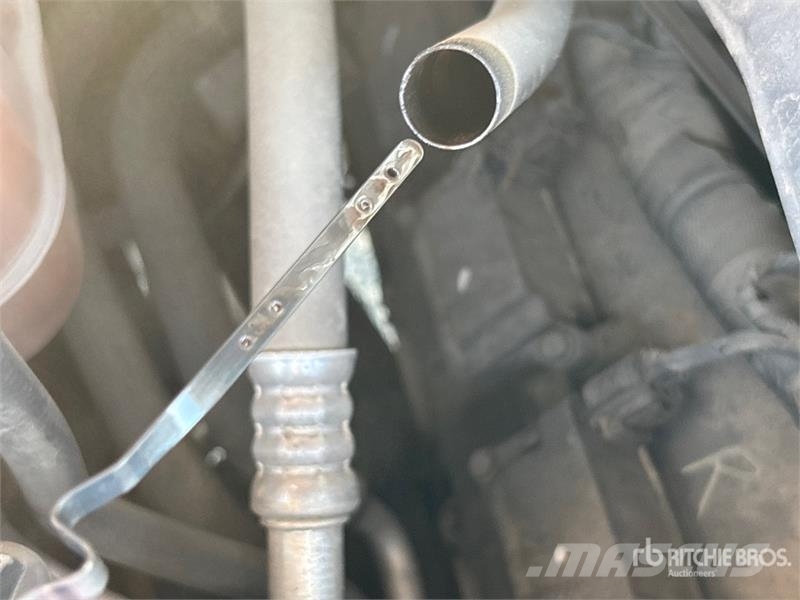 RAM 2500 4x2 Crew Cab Pickup Otras furgonetas
