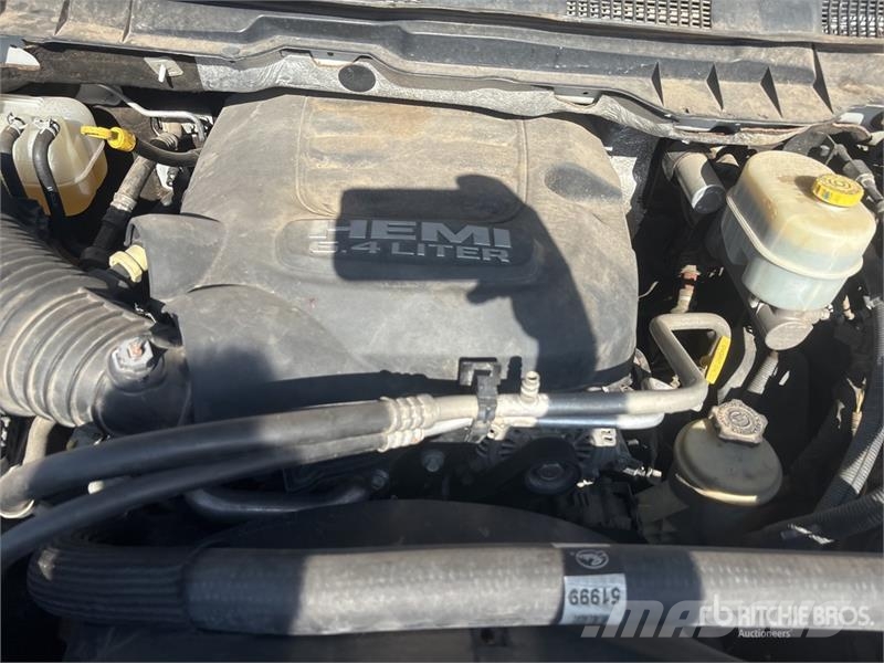 RAM 2500 4x2 Crew Cab Utility Truck Pickup/Αγροτικό