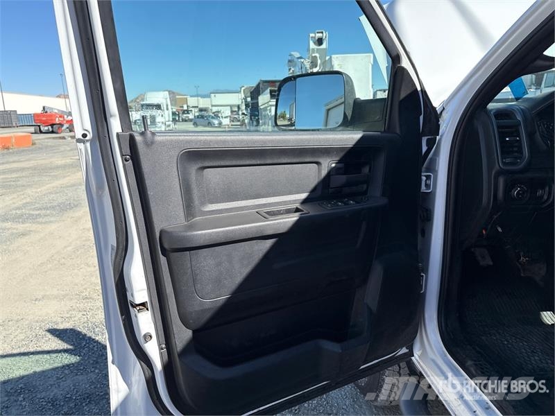 RAM 2500 4x4 Crew Cab Pickup 其他