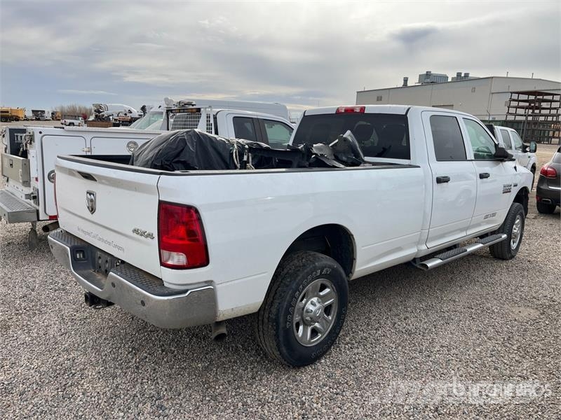 RAM 2500 4x4 Crew Cab Pickup (Inoperable) Diger
