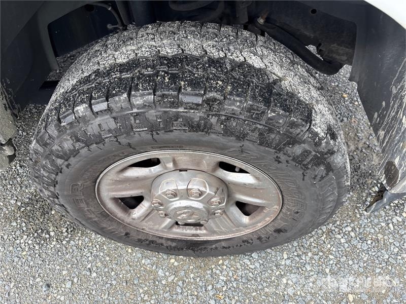 RAM 2500 4x4 Crew Cab Pickup Otros