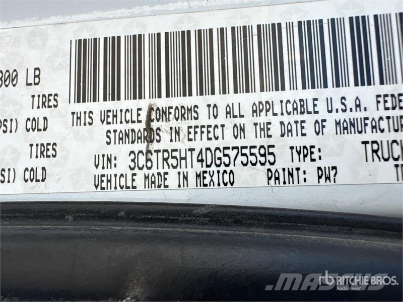 RAM 2500 4x4 Crew Cab Pickup Прочие фургоны